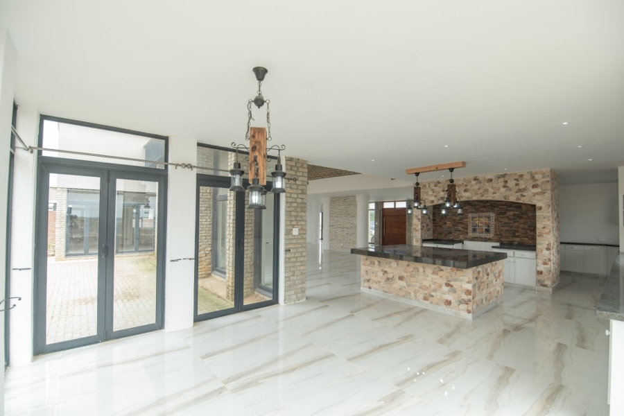 6 Bedroom Property for Sale in Royalston Residential Estate and Wildlife Reserve Eastern Cape